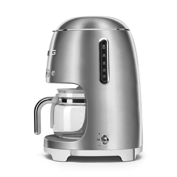  Кофеварка Smeg DCF02SSEU
