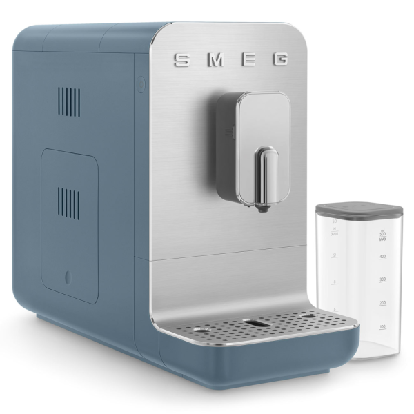 Кофеварка Smeg BCC13SBMEU