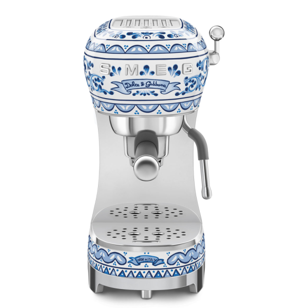 Кофеварка Smeg ECF02DGBEU
