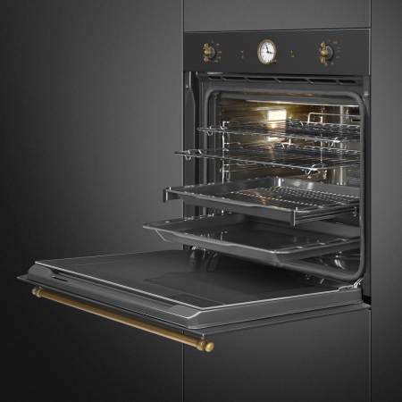 Встраиваемый электрическии духовой шкаф Smeg SFP805AO
