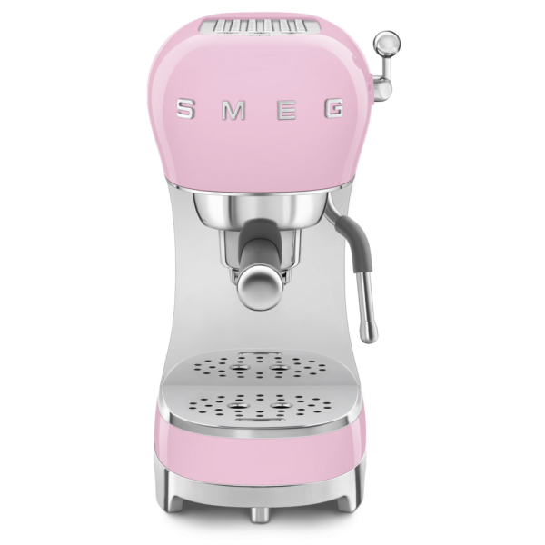 Кофеварка Smeg ECF02PKEU