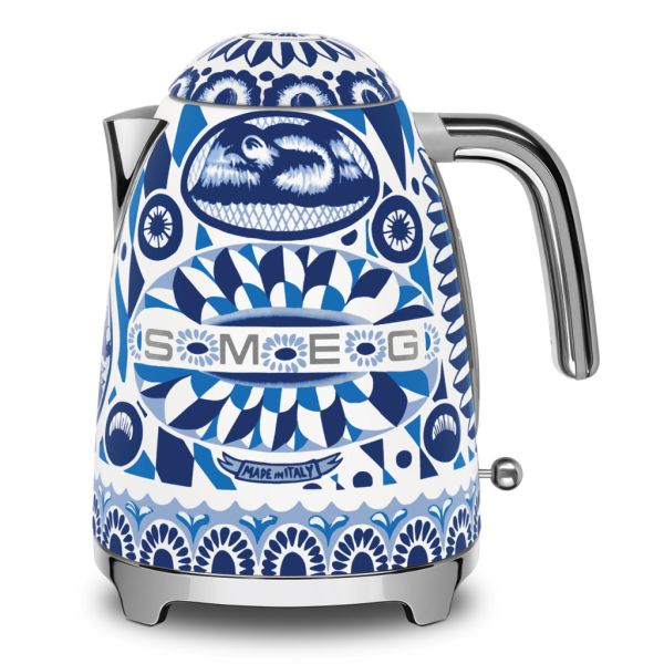 Электрический чайник Smeg KLF03DGBEU