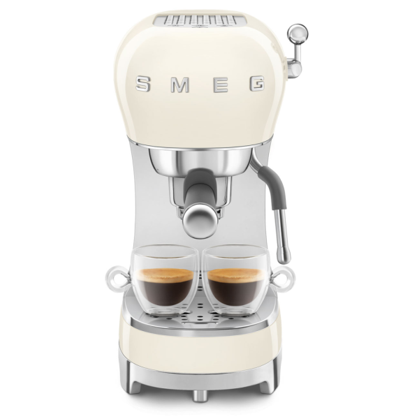  Кофеварка Smeg ECF02CREU