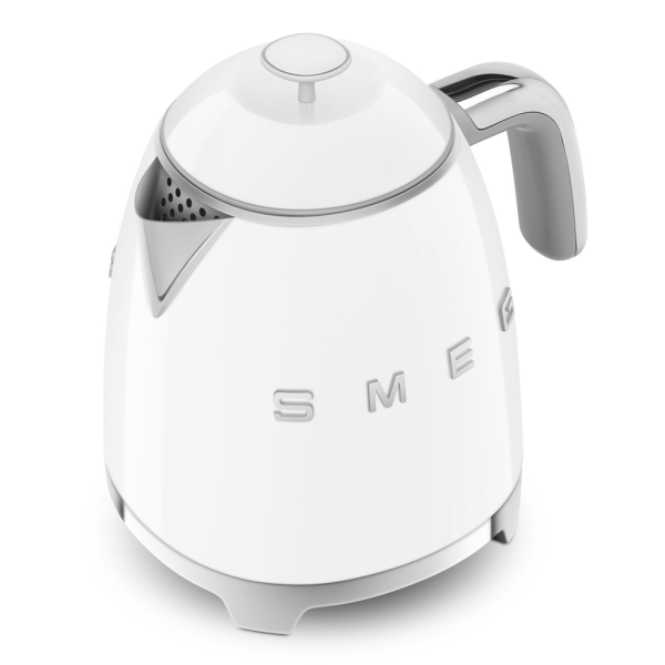  Электрический чайник Smeg KLF05WHEU