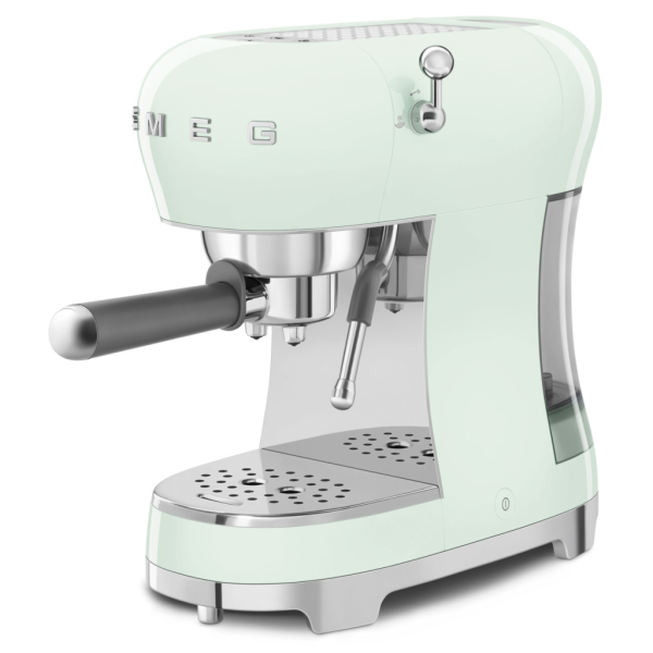  Кофеварка Smeg ECF02PGEU