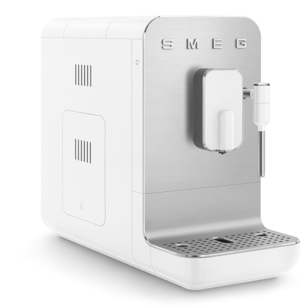  Кофеварка Smeg BCC12WHMEU