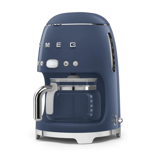  Кофеварка Smeg DCF02NBEU