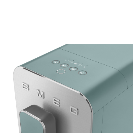  Кофеварка Smeg BCC12EGMEU