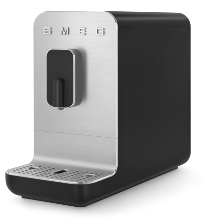  Кофеварка Smeg BCC11BLMEU
