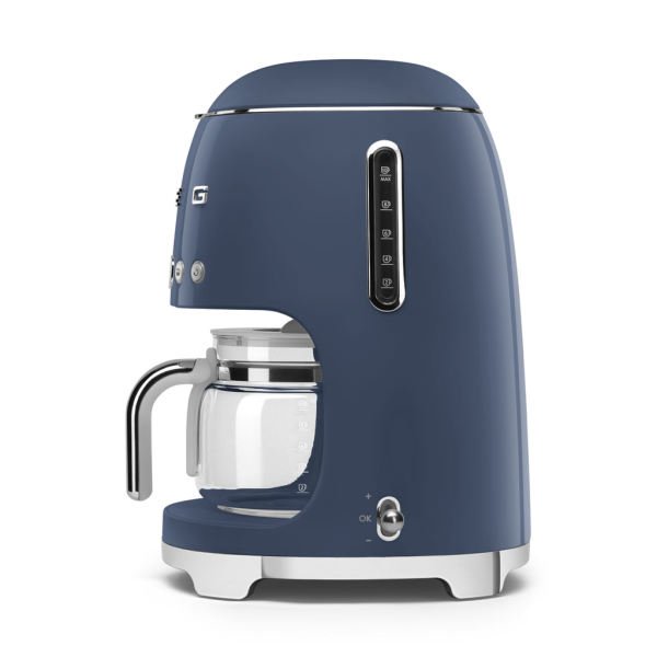  Кофеварка Smeg DCF02NBEU