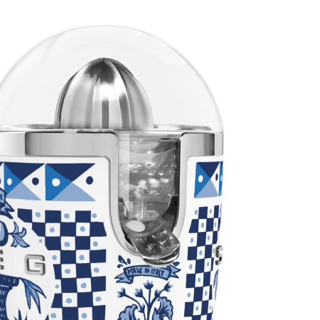  Соковыжималка Smeg CJF01DGBEU