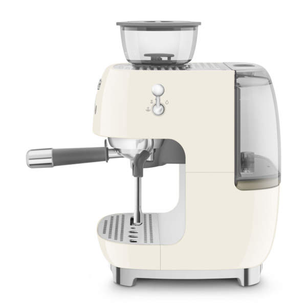  Кофеварка Smeg EGF03CREU