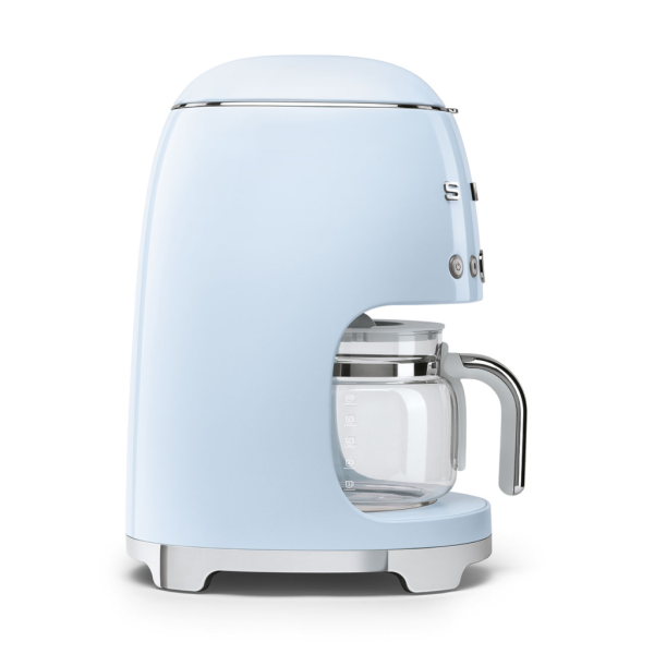  Кофеварка Smeg DCF02PBEU