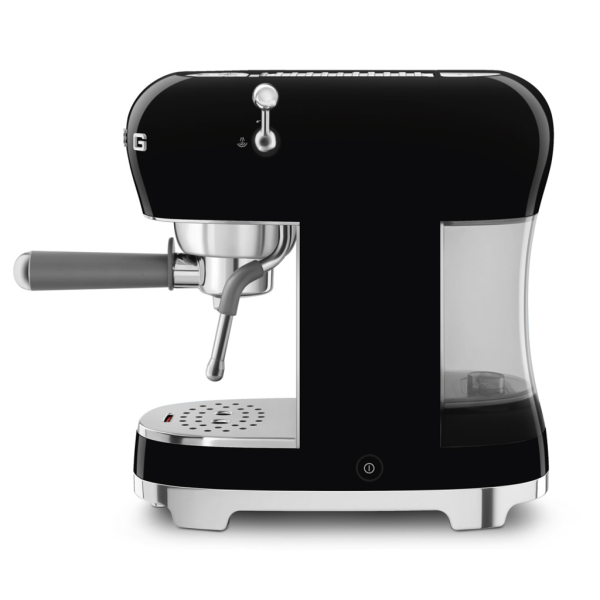  Кофеварка Smeg ECF02BLEU
