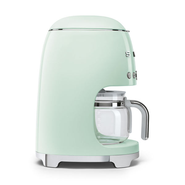  Кофеварка Smeg DCF02PGEU
